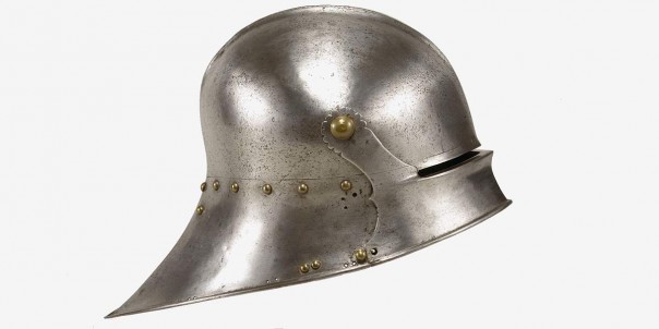 Береги голову: от средневекового шлема к современной каске