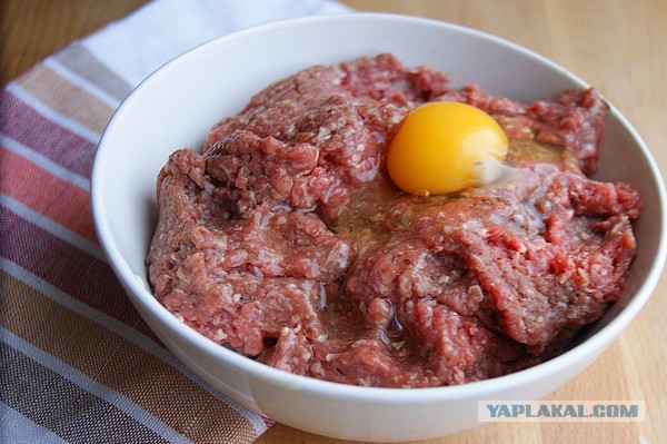 Пицца с мясными шариками