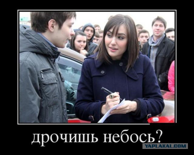 Девочка танцует под любую музыку