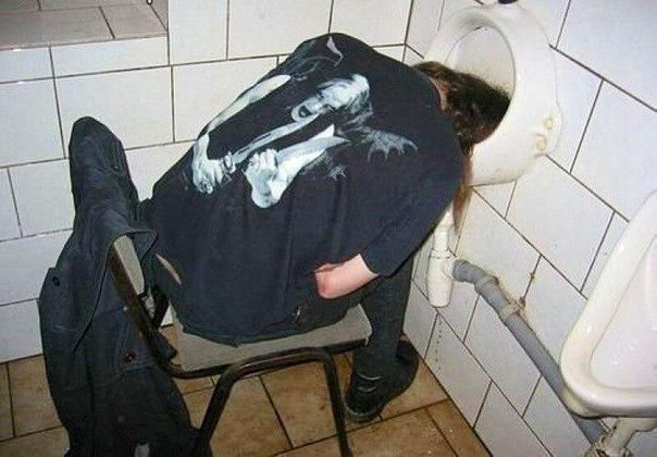 Ужасы и приколы из соцсетей 18+