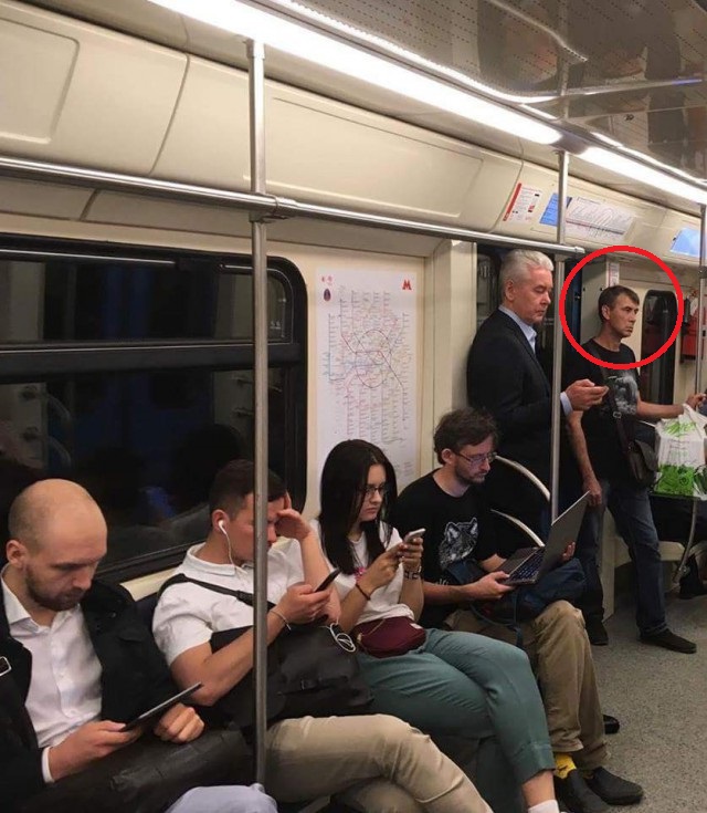 Они говорили: "он не ездит в метро"