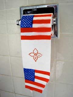 Bloodhound gang оскорбили флаг России