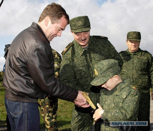 Пистолетом и добрым словом