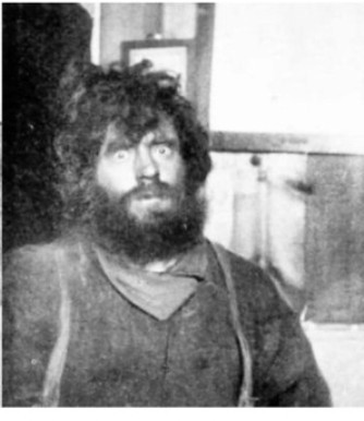 Капитан Миккельсен и инженер Иверсен провели двадцать восемь месяцев в Арктике