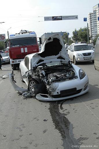 В ДТП с участием Porsche Panamera и маршрутки ...