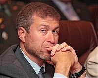 Госдума не стала повышать налог на доходы богачей