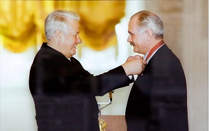 Михалков предложил признать преступлениями политику Горбачёва и Ельцина