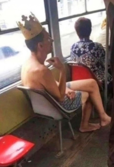 Хочу красивых мужиков в ленту!