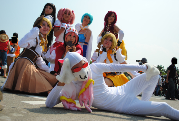 Девчонки с 80 Comiket'a ! (ну и немного парней)