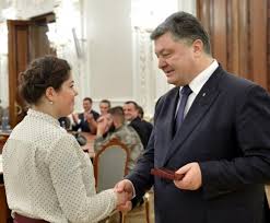 Раненая медсестра на майдане - фейк