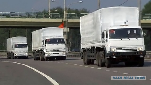 Гуманитарная колонна пошла в Луганск