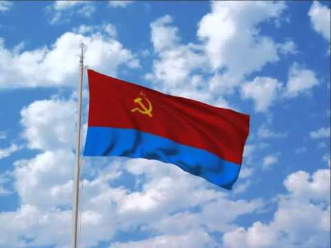 На российскую трибуну пришёл украинец с флагом