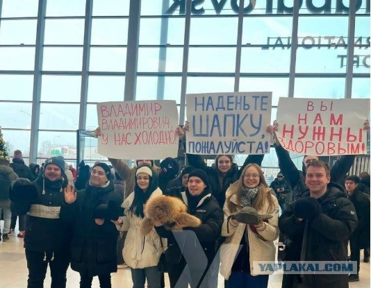 Ким Чен Ын показал свою новую шапку и призвал создать современную армию, «готовой к любой войне»