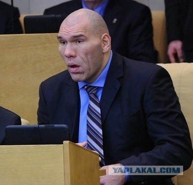 Депутат ГосДумы кинулся в бега