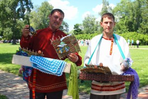 Геи дошли и до маленьких городов.