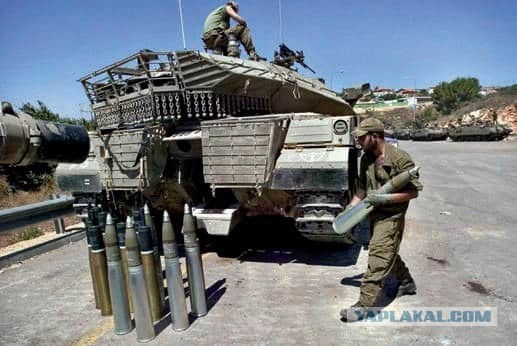 Сегодняшная неудачная погрузка боевого танка Merkava Mk3 Армии обороны Израиля на трейлер