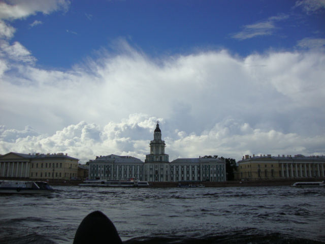 Путешествие по Неве
