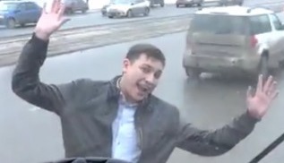 "Если ты это куда-то выложишь - я тебя убью!"