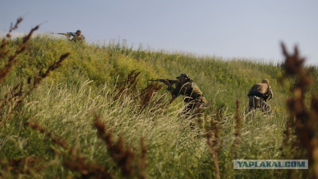 В «котел» под Луганском попали