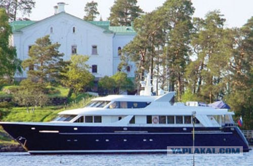 Золотая пыль Патриарха Кирилла