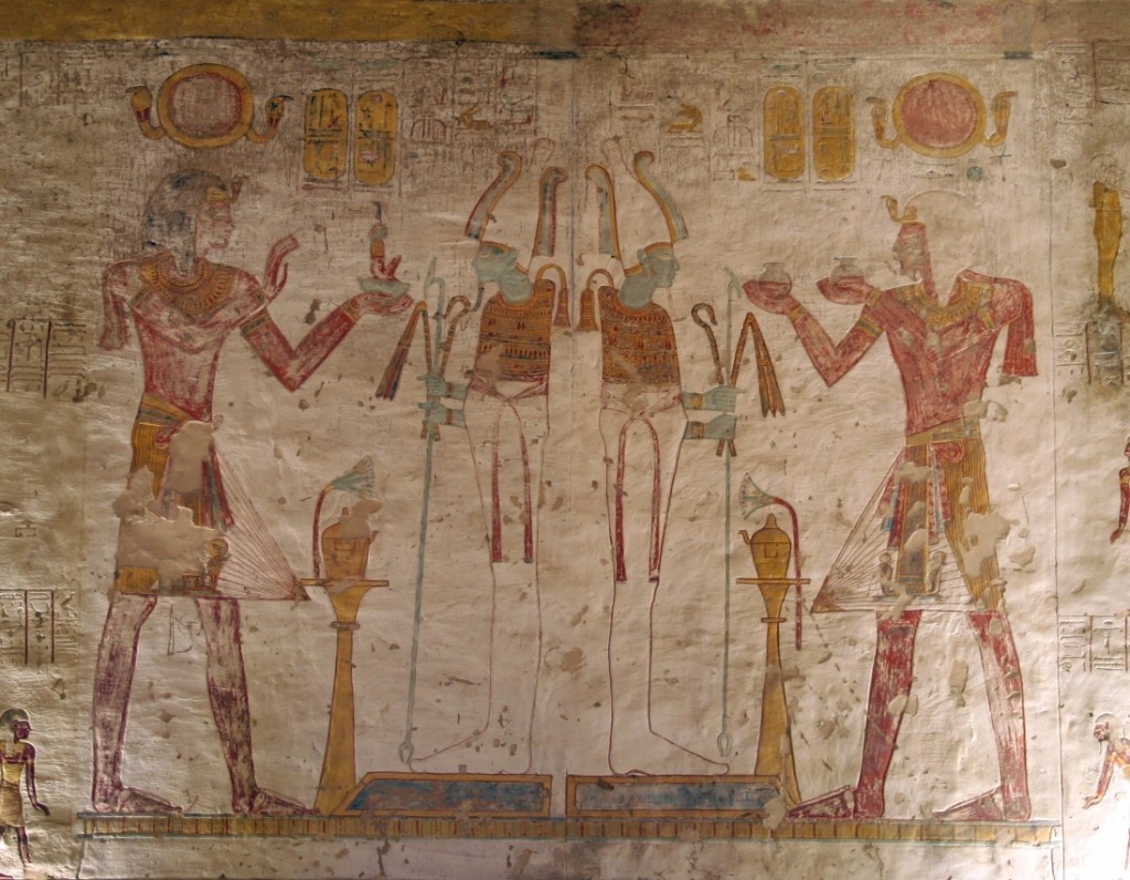 Рисунки на пирамидах египта