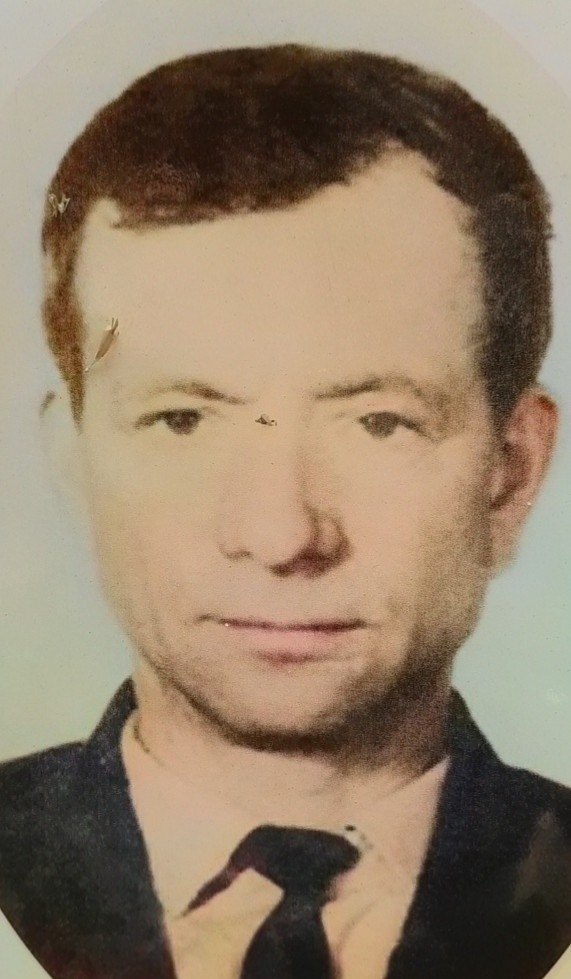 А давайте свой Бессмертный Полк сделаем? Я начинаю. Все таки канун Дня Победы