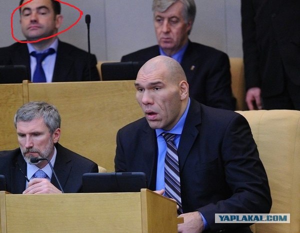 А Дума все работает, а Дума все думает