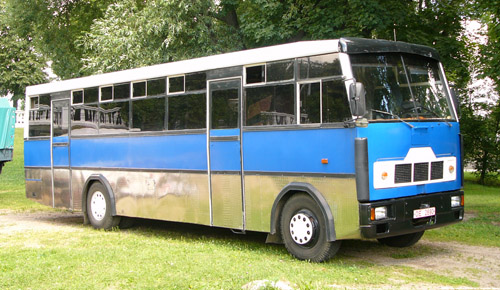 Игра на ЯПе: Угадай АВТО-9