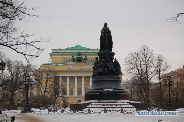 Памятники Петербурга