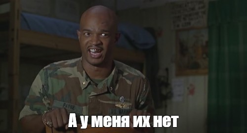 Девушка из Нью-Йорка показывает грудь в публичных местах