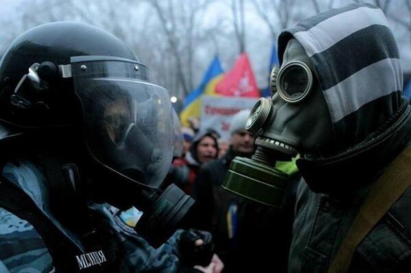 Украина штурмует верховную раду!