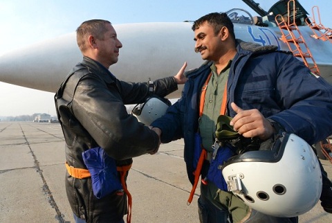 Су-30 и F-16 сошлись в воздушном бою Индии и Пакистана