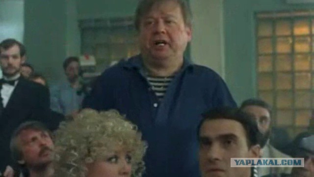 Современная художница делает керамические скульптуры членов бывших любовников