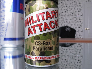 После этого случая в оружейном магазине я блондинок реально побаиваюсь
