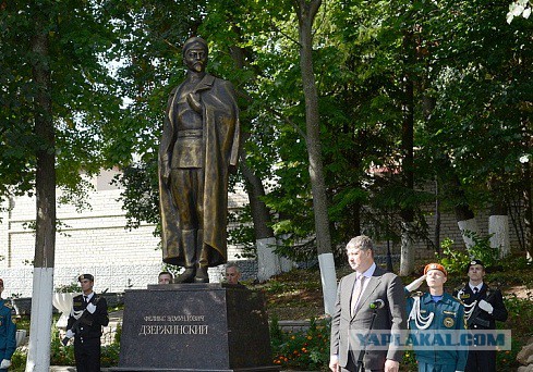 Пора наконец прекратить войну с мёртвыми
