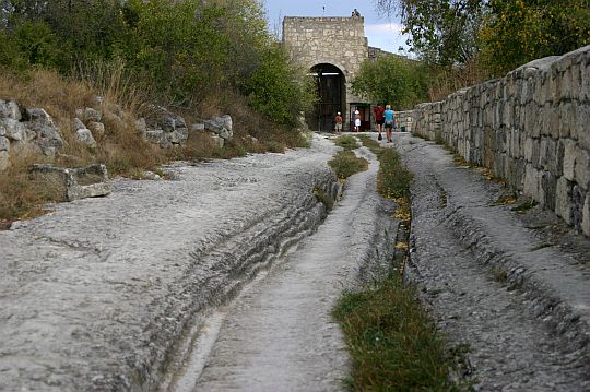 Древние государства и пещерные города Крыма