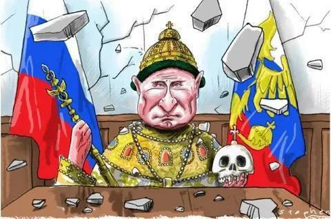 В Кремле сейчас очень много военных, сообщают журналисты РИА. Путин выступит на крыльце Грановитой палаты