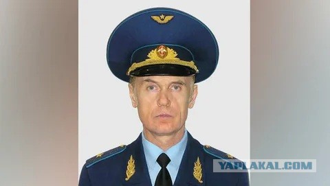 "Накажут всех": генерал предрек расследование из-за полета блогерши на военном самолете