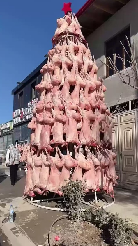 Ешь мясо, мясо, мясо