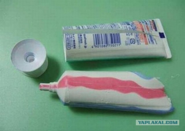 Как засунуть пасту в тюбик?