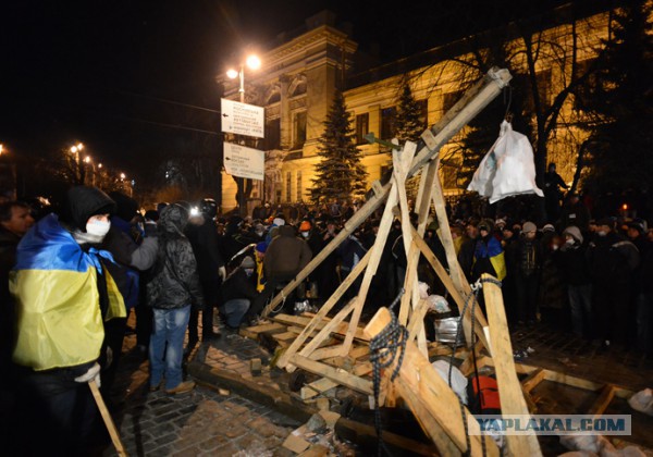 Украинские власти предлагают взять Белгород