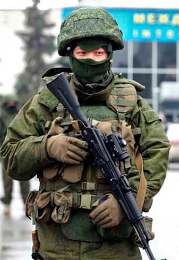 Умеет шнурки завязывать