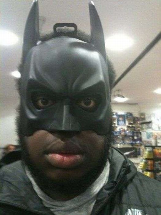 Как каски спасают солдатские жизни