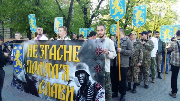 На Украине по обвинению в госизмене арестовали организатора "Бессмертного полка"
