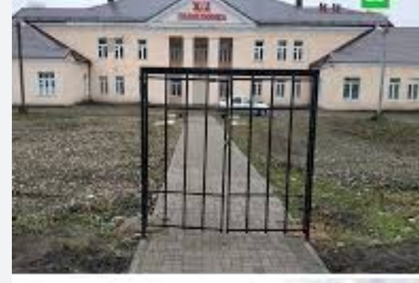 Канадская порнозвезда Хелен Будро сделала себе операцию по восстановлению девственности
