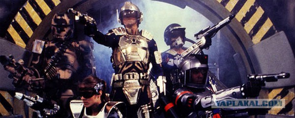 Современная экипировка солдат, делающая их похожими на пришельцев из будущего