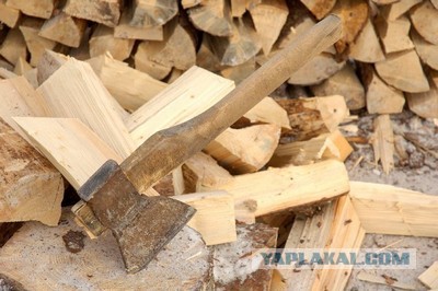 В "Пятёрочке" на Грибоедова пырнули ножом кассира