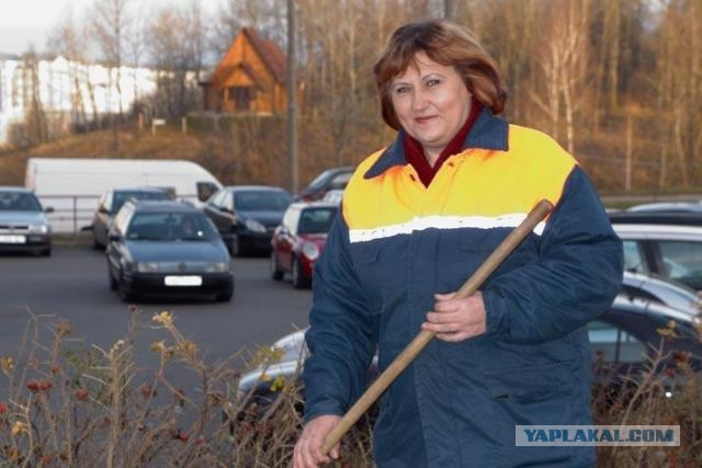 Минские коммунальщики сделали календарь с фотографиями своих сотрудниц