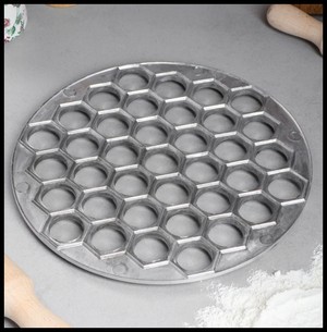 Месть - это блюдо которое подают горячим.