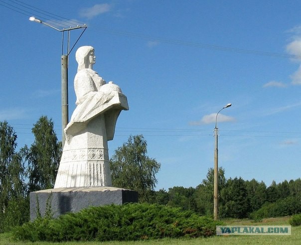 Какие прозвища дают памятникам в России